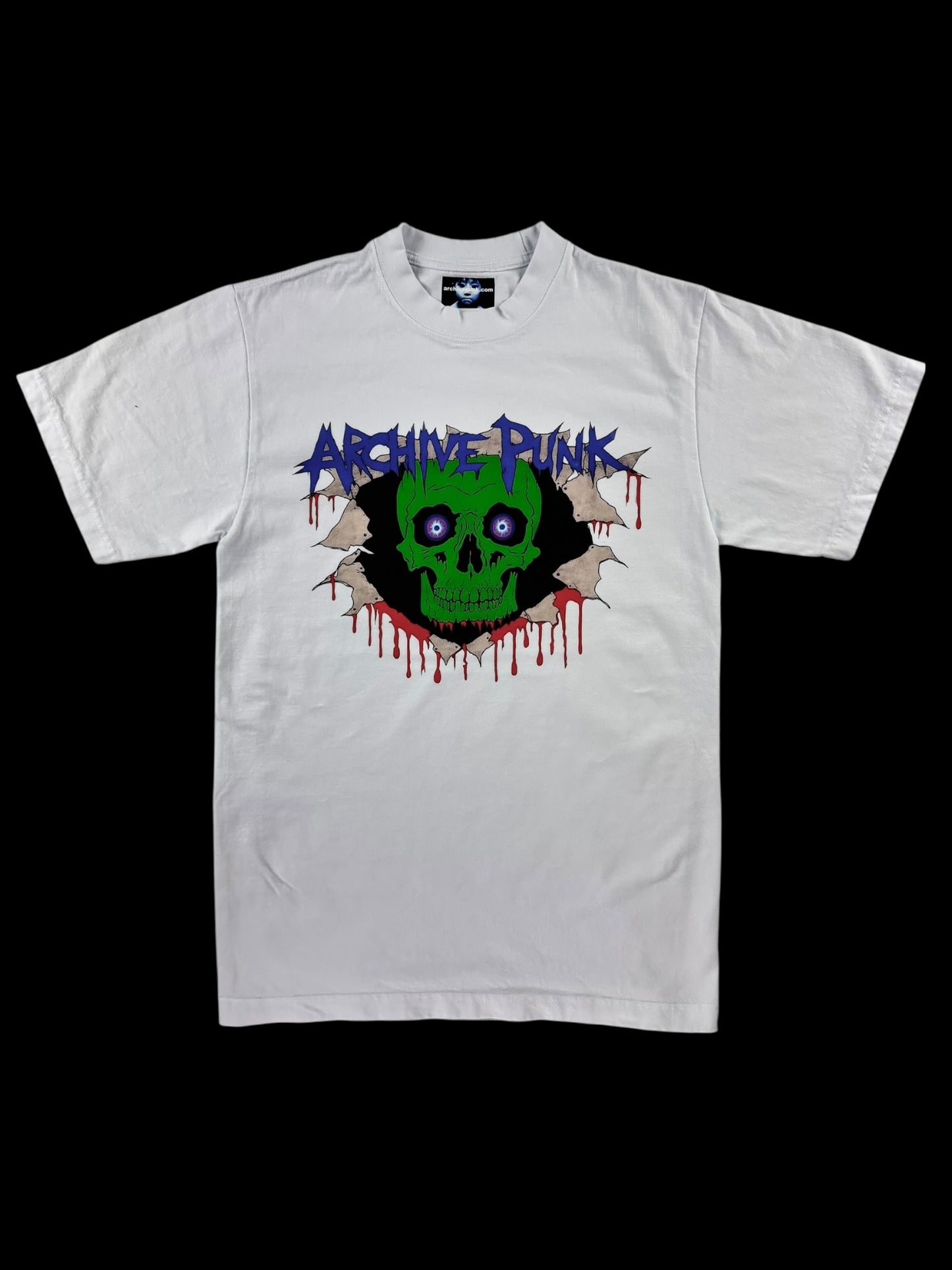 "Chestbreaker" T-SHIRT